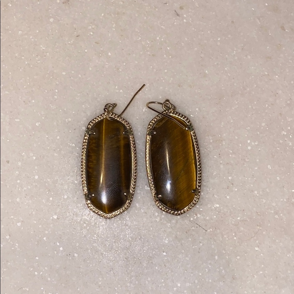 Kendra Scott stone earrings